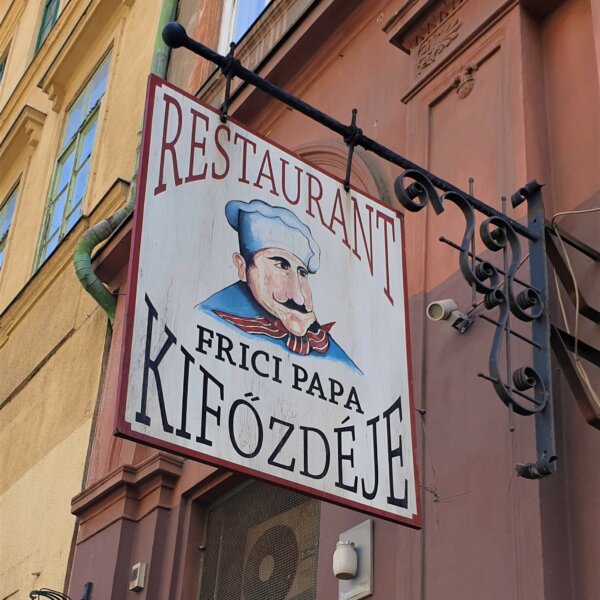 Frici Papa Budapest